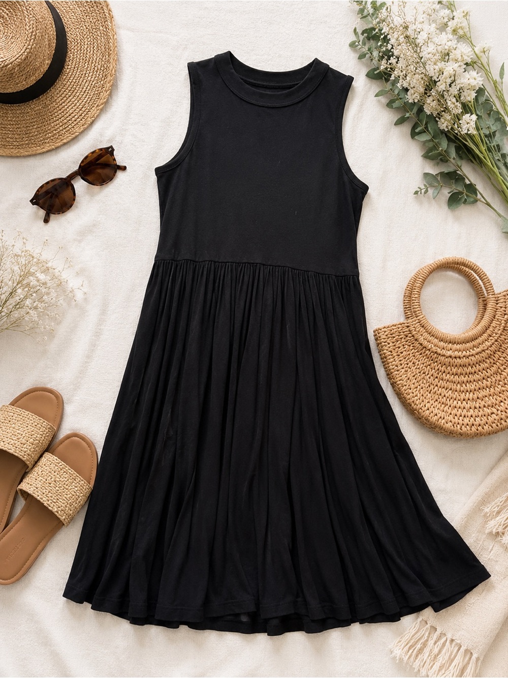 Sleeveless Black Swing Dress